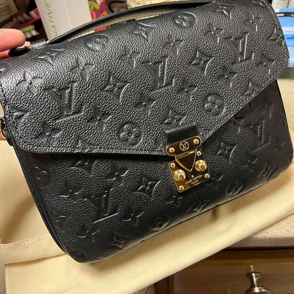 Empreinte Pochette Metis